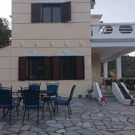 Villa Aspalathus Gold